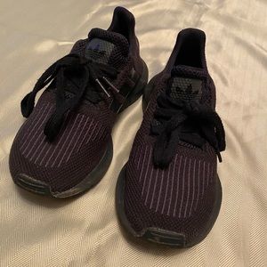 Youth Adidas tennis shoes